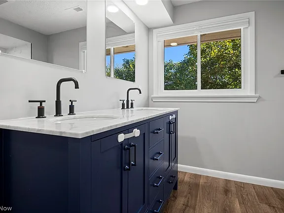 Designer Bathroom in Cleveland, OH