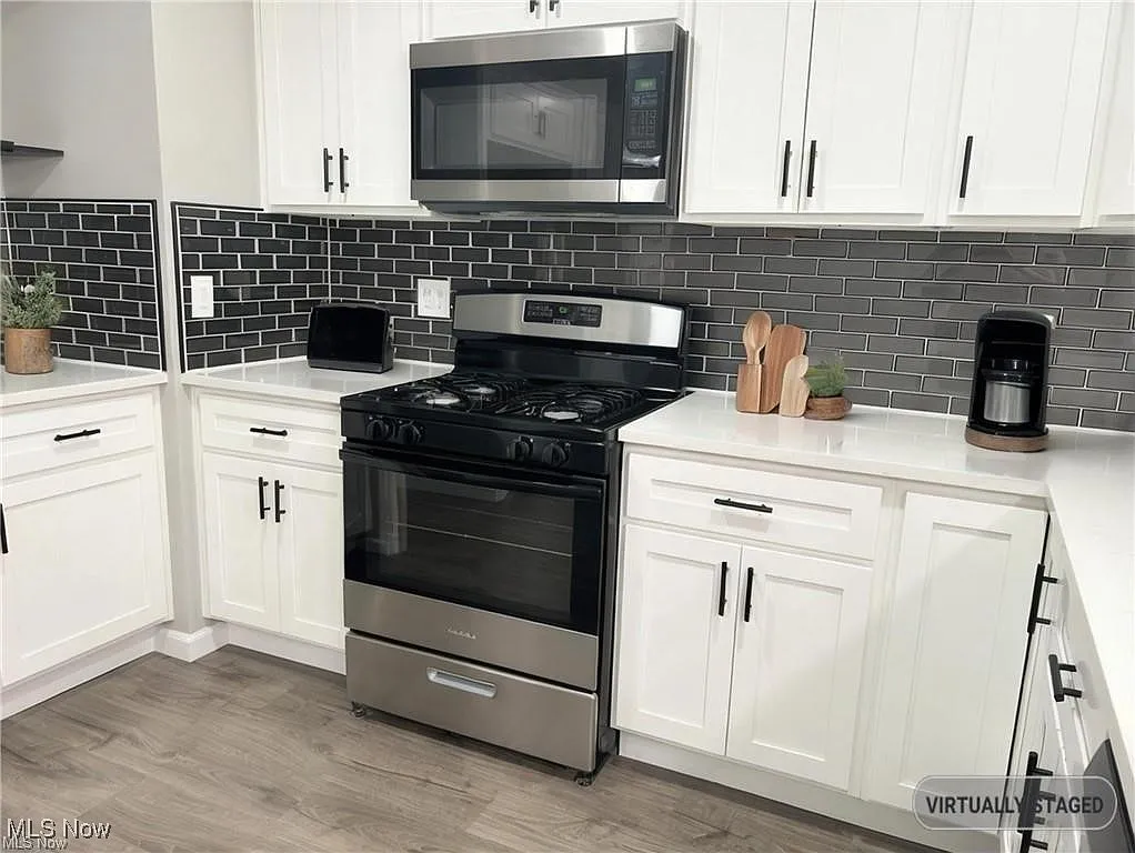 Contemporary Kitchen in Akron, OH