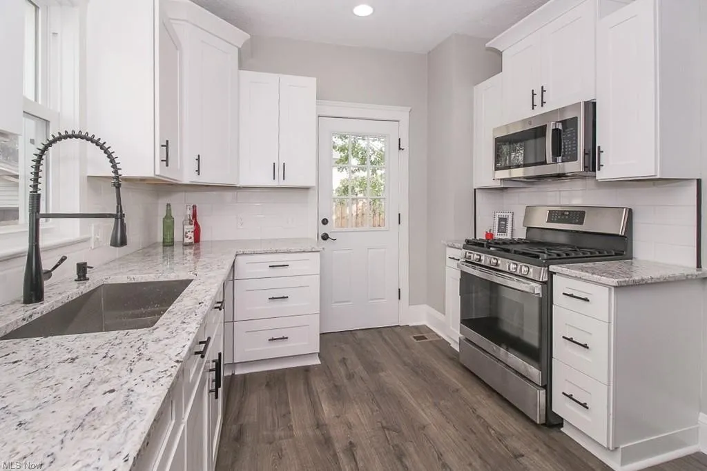Modern Kitchen Build in Cleveland, OH